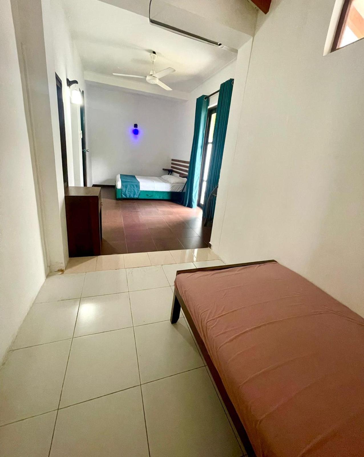 Hotel One Sixty Dehiwala-Mount Lavinia Bagian luar foto