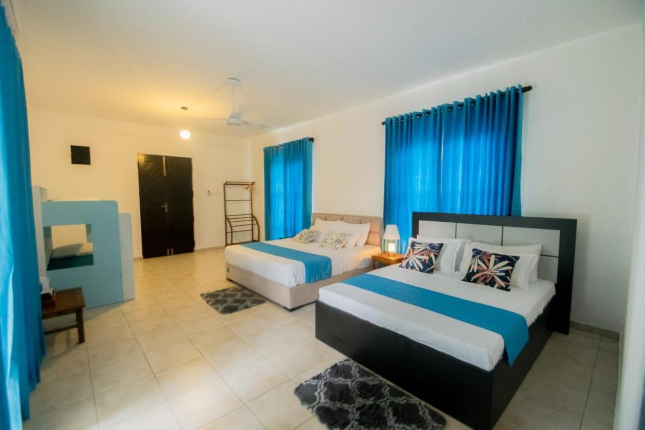 Hotel One Sixty Dehiwala-Mount Lavinia Bagian luar foto