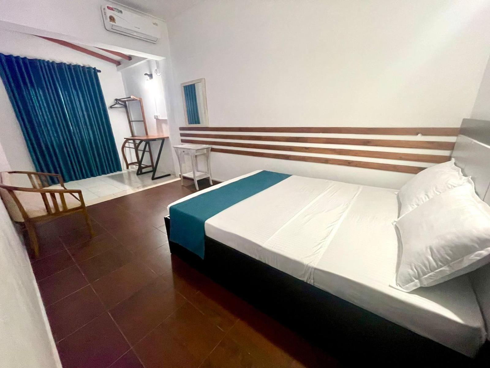 Hotel One Sixty Dehiwala-Mount Lavinia Bagian luar foto