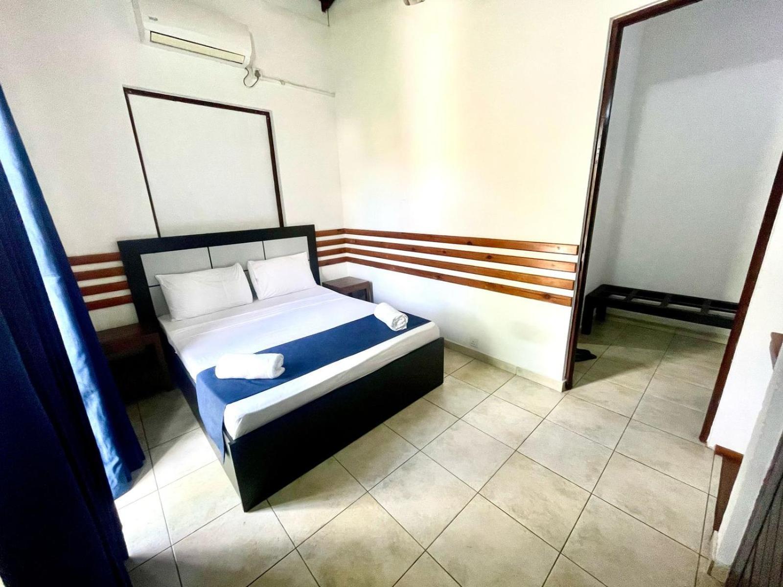 Hotel One Sixty Dehiwala-Mount Lavinia Bagian luar foto