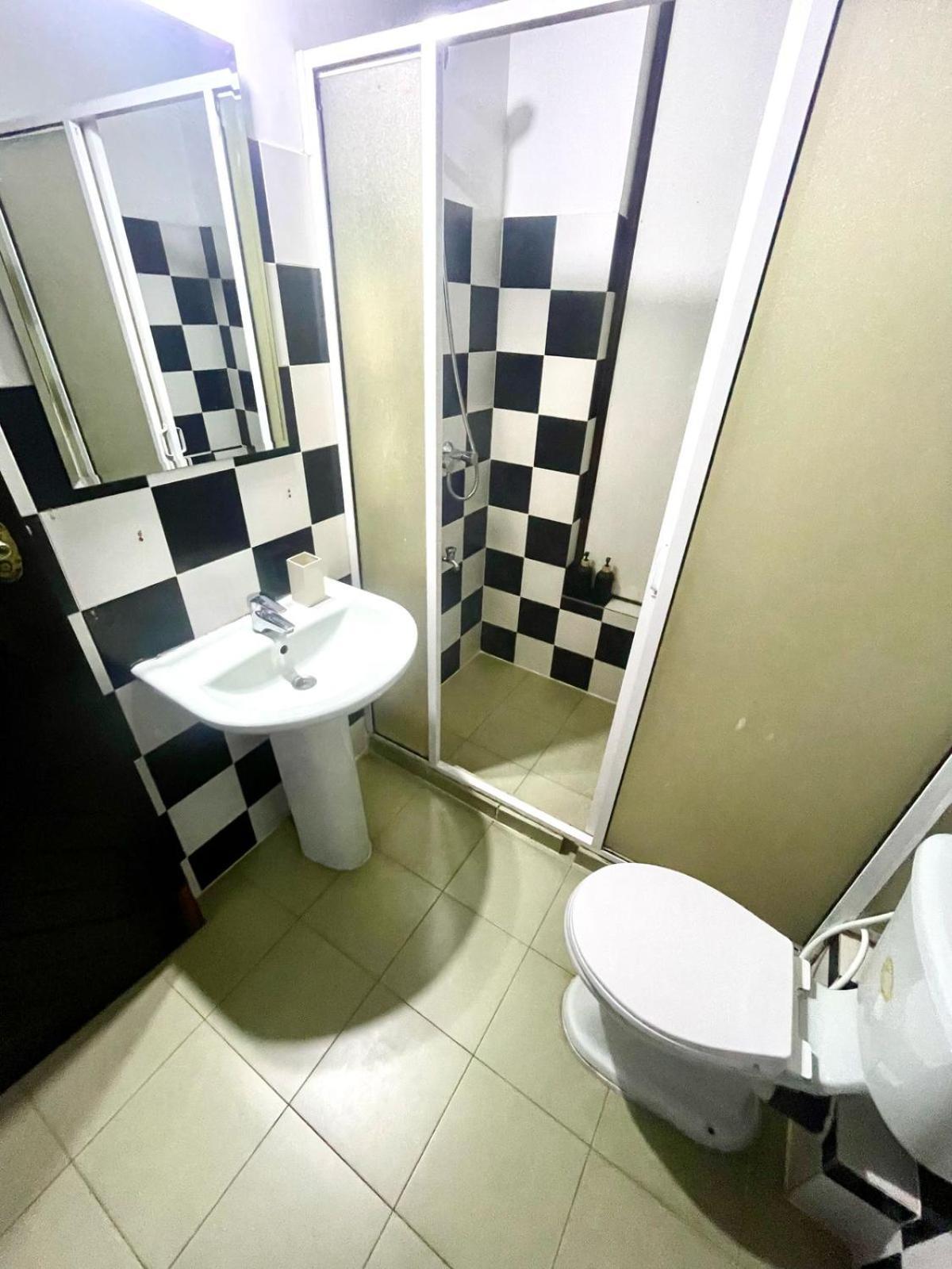 Hotel One Sixty Dehiwala-Mount Lavinia Bagian luar foto